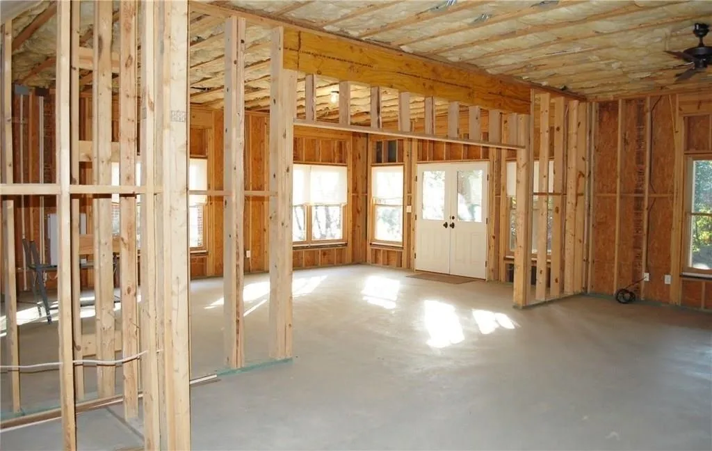 585 Franklin Road, Sandy Springs, Georgia 30342, 4 Bedrooms Bedrooms, ,3 BathroomsBathrooms,Residential,Sold,585 Franklin Road,6528147