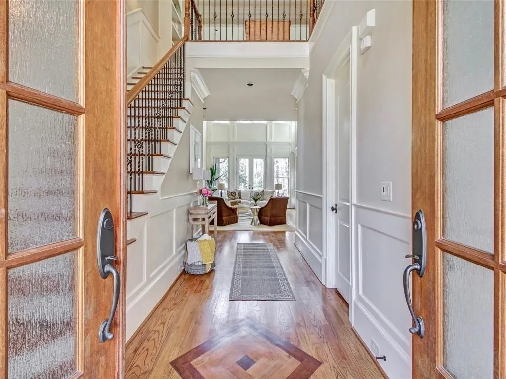 585 Franklin Road, Sandy Springs, Georgia 30342, 4 Bedrooms Bedrooms, ,3 BathroomsBathrooms,Residential,Sold,585 Franklin Road,6528147