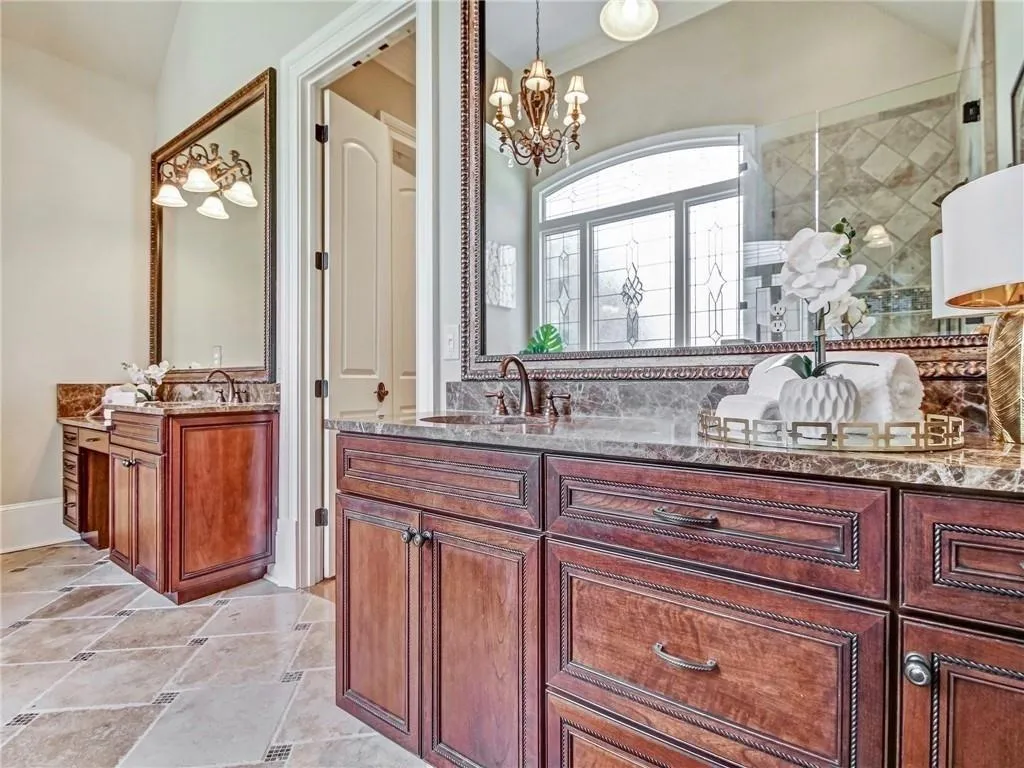 585 Franklin Road, Sandy Springs, Georgia 30342, 4 Bedrooms Bedrooms, ,3 BathroomsBathrooms,Residential,Sold,585 Franklin Road,6528147