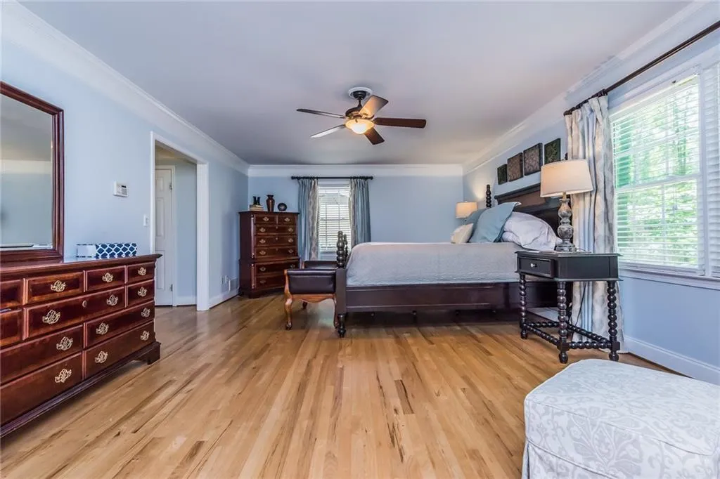 7583 Spalding Lane, Sandy Springs, Georgia 30350, 4 Bedrooms Bedrooms, ,3 BathroomsBathrooms,Residential,Sold,7583 Spalding Lane,5847987