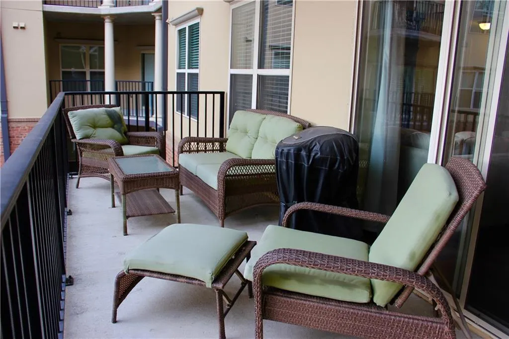 200 River Vista Drive Unit 435, Atlanta, Georgia 30339, 2 Bedrooms Bedrooms, ,2 BathroomsBathrooms,Residential,Sold,200 River Vista Drive Unit 435,5793700