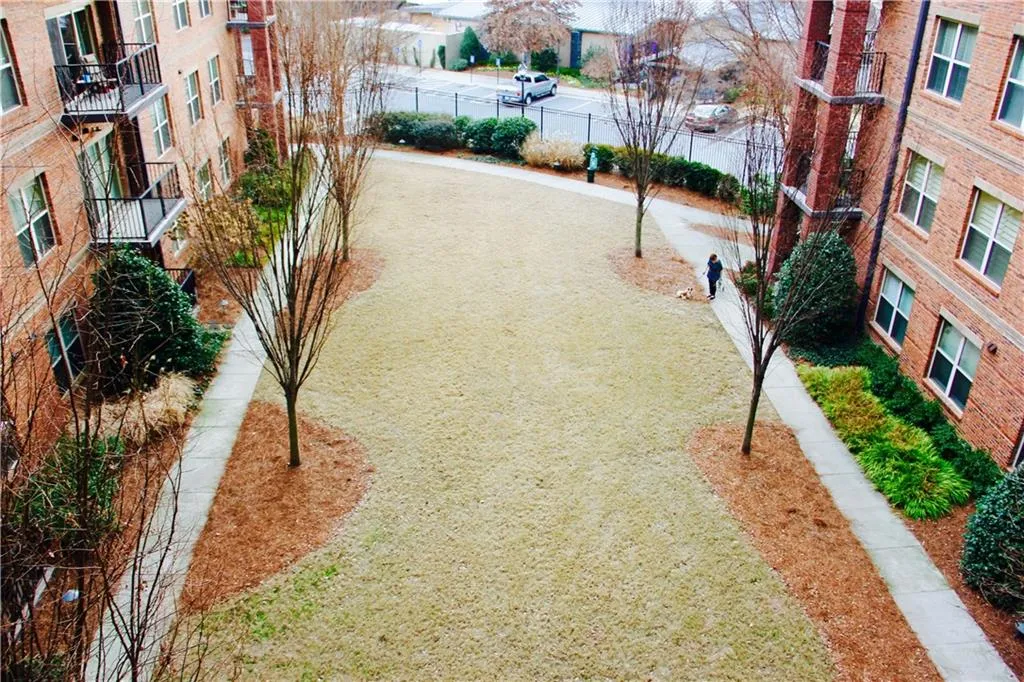 200 River Vista Drive Unit 435, Atlanta, Georgia 30339, 2 Bedrooms Bedrooms, ,2 BathroomsBathrooms,Residential,Sold,200 River Vista Drive Unit 435,5793700