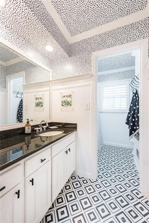 6250 Weatherly Drive, Atlanta, Georgia 30328, 5 Bedrooms Bedrooms, ,3 BathroomsBathrooms,Residential,Sold,6250 Weatherly Drive,7181565