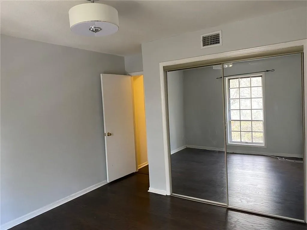 6851 Roswell Road Ne Unit F33, Atlanta, Georgia 30328, 2 Bedrooms Bedrooms, ,2 BathroomsBathrooms,Residential,Sold,6851 Roswell Road Ne Unit F33,6819949