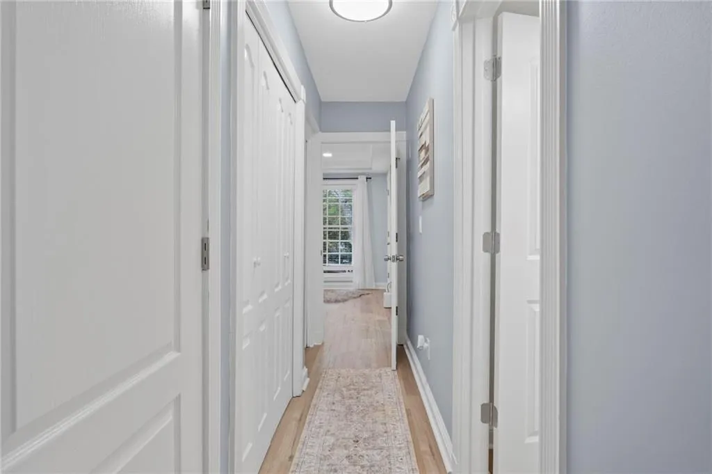 6851 Roswell Road Unit F36, Atlanta, Georgia 30328, 1 Bedroom Bedrooms, ,1 BathroomBathrooms,Residential,For Sale,6851 Roswell Road Unit F36,7759300