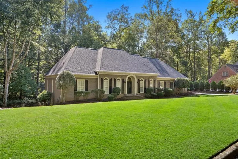 1585 Lazy River Lane, Sandy Springs, Georgia 30350, 6 Bedrooms Bedrooms, ,5 BathroomsBathrooms,Residential,For Sale,1585 Lazy River Lane,7567753