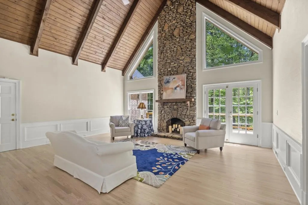 1585 Lazy River Lane, Sandy Springs, Georgia 30350, 6 Bedrooms Bedrooms, ,5 BathroomsBathrooms,Residential,For Sale,1585 Lazy River Lane,7567753