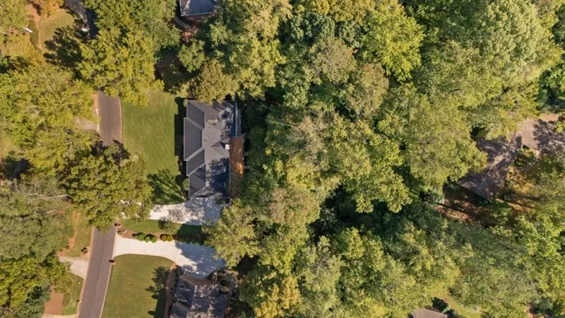 1585 Lazy River Lane, Sandy Springs, Georgia 30350, 6 Bedrooms Bedrooms, ,5 BathroomsBathrooms,Residential,For Sale,1585 Lazy River Lane,7567753