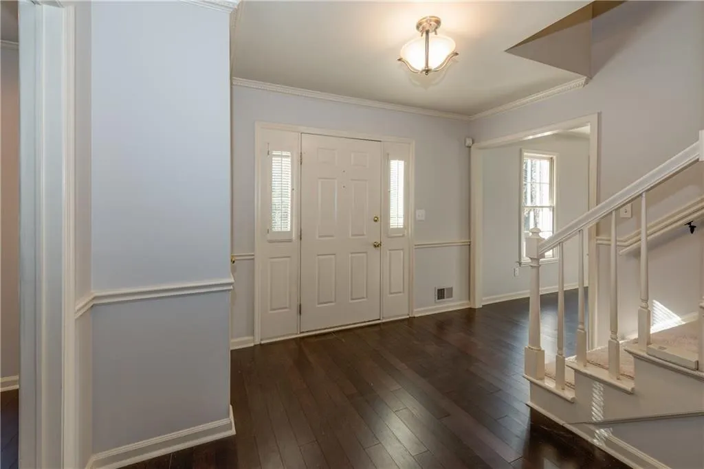 30 Stewart Drive, Atlanta, Georgia 30342, 4 Bedrooms Bedrooms, ,3 BathroomsBathrooms,Residential,Sold,30 Stewart Drive,5797665