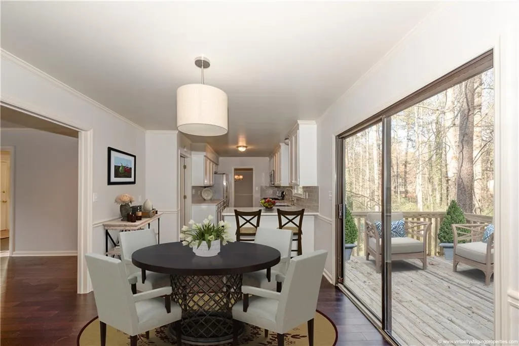 30 Stewart Drive, Atlanta, Georgia 30342, 4 Bedrooms Bedrooms, ,3 BathroomsBathrooms,Residential,Sold,30 Stewart Drive,5797665