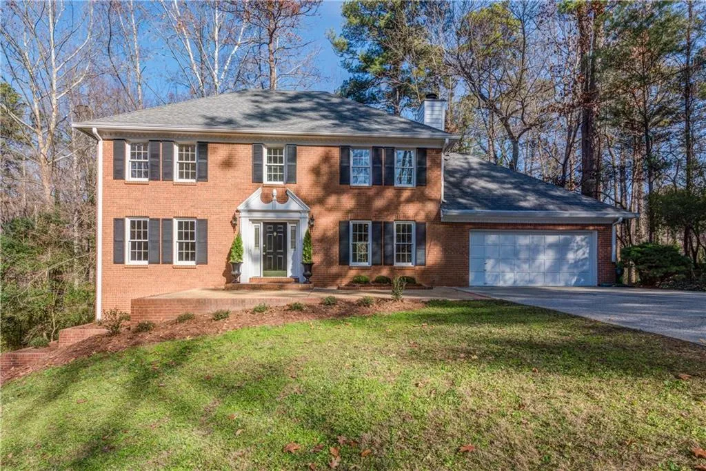 30 Stewart Drive, Atlanta, Georgia 30342, 4 Bedrooms Bedrooms, ,3 BathroomsBathrooms,Residential,Sold,30 Stewart Drive,5797665