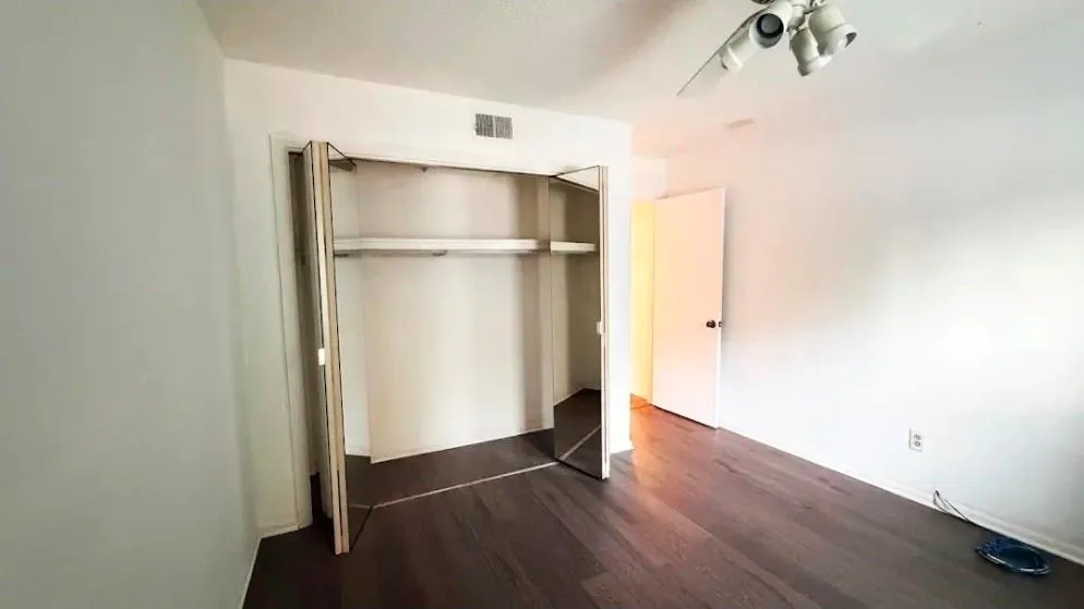 6851 Roswell Road Unit K1, Atlanta, Georgia 30328, 2 Bedrooms Bedrooms, ,2 BathroomsBathrooms,Residential,For Sale,6851 Roswell Road Unit K1,7763419