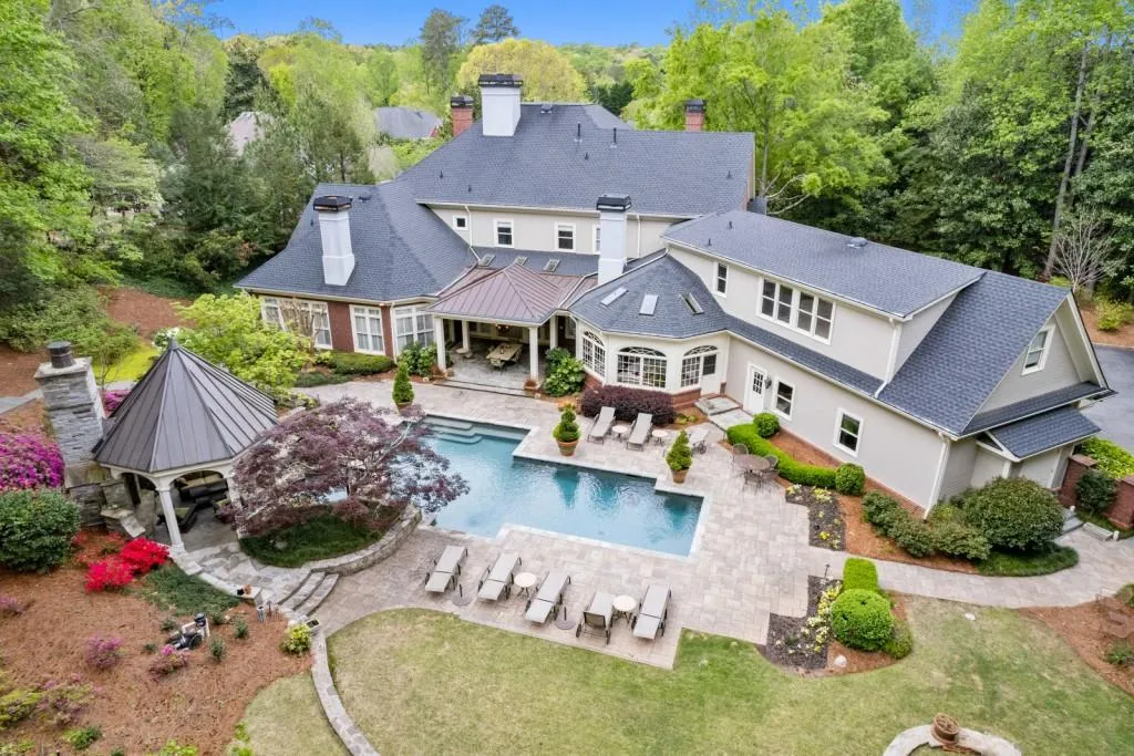 110 Green Falls Point, Sandy Springs, Georgia 30350, 7 Bedrooms Bedrooms, ,7 BathroomsBathrooms,Residential,Sold,110 Green Falls Point,7042071