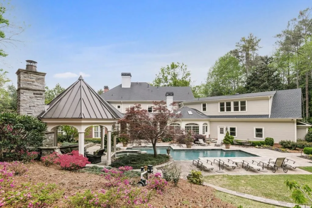 110 Green Falls Point, Sandy Springs, Georgia 30350, 7 Bedrooms Bedrooms, ,7 BathroomsBathrooms,Residential,Sold,110 Green Falls Point,7042071