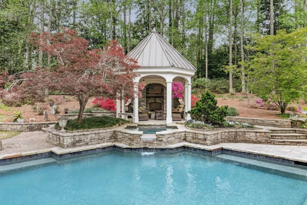 110 Green Falls Point, Sandy Springs, Georgia 30350, 7 Bedrooms Bedrooms, ,7 BathroomsBathrooms,Residential,Sold,110 Green Falls Point,7042071