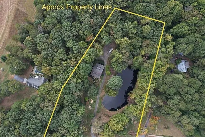 1655 Rockdale Circle, Snellville, Georgia 30078