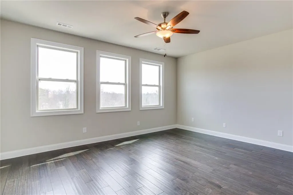 4204 Deming Circle Unit 120, Sandy Springs, Georgia 30342, 3 Bedrooms Bedrooms, ,3 BathroomsBathrooms,Residential,Sold,4204 Deming Circle Unit 120,5714881