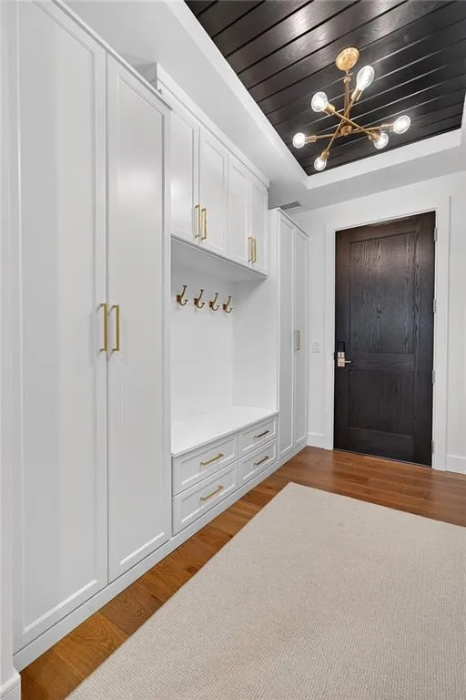 2520 Peachtree Road Nw Unit 903, Atlanta, Georgia 30305, 2 Bedrooms Bedrooms, ,3 BathroomsBathrooms,Residential,For Sale,2520 Peachtree Road Nw Unit 903,7615319