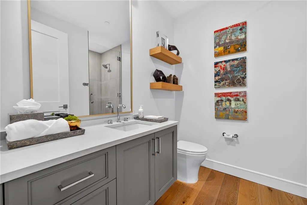 2520 Peachtree Road Nw Unit 903, Atlanta, Georgia 30305, 2 Bedrooms Bedrooms, ,3 BathroomsBathrooms,Residential,For Sale,2520 Peachtree Road Nw Unit 903,7615319