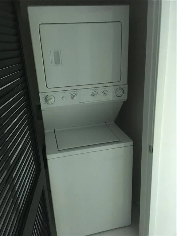 3324 Peachtree Road Unit 2213, Atlanta, Georgia 30326, 1 Bedroom Bedrooms, 0 ,1 BathroomBathrooms,Residential,For Sale,3324 Peachtree Road Unit 2213,7742790