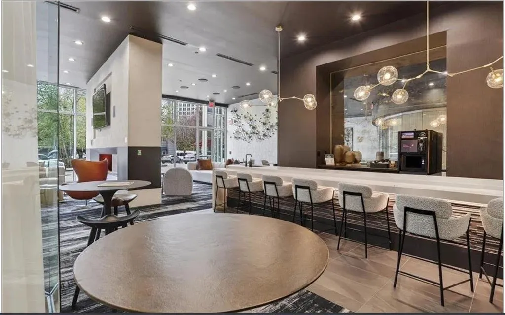 3324 Peachtree Road Unit 2213, Atlanta, Georgia 30326, 1 Bedroom Bedrooms, 0 ,1 BathroomBathrooms,Residential,For Sale,3324 Peachtree Road Unit 2213,7742790