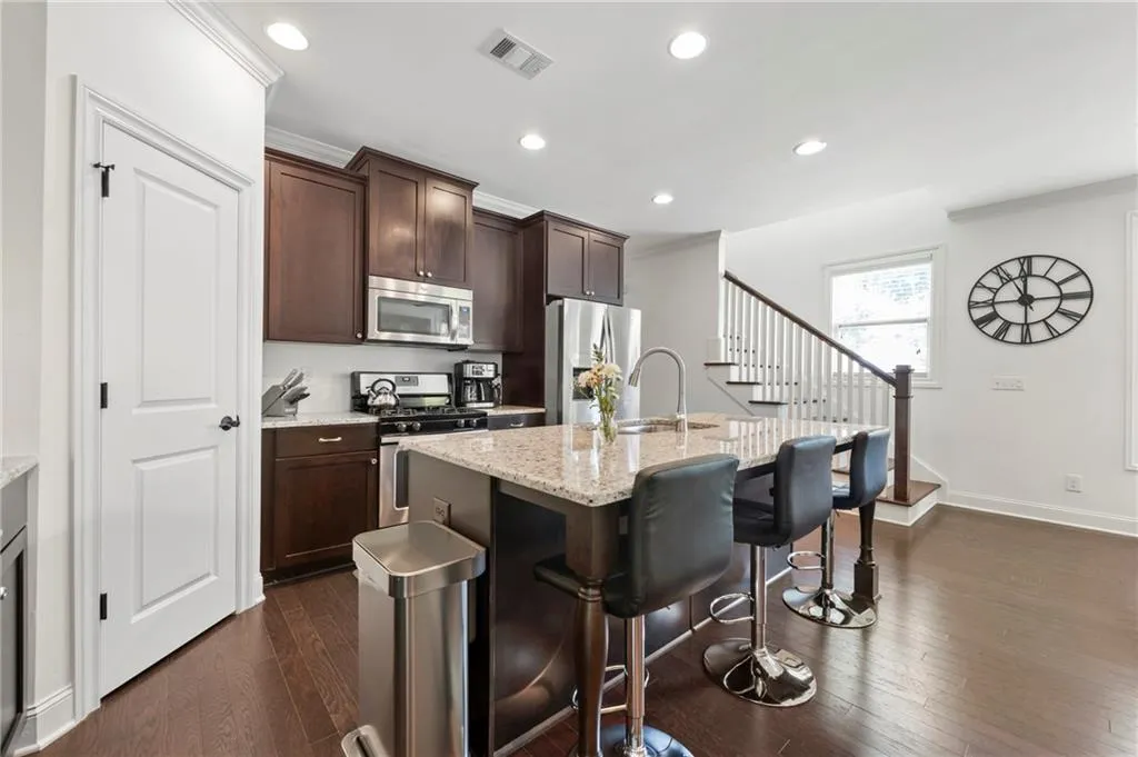 1585 Habershal Road Nw, Atlanta, Georgia 30318, 3 Bedrooms Bedrooms, ,2 BathroomsBathrooms,Residential,For Sale,1585 Habershal Road Nw,7670254