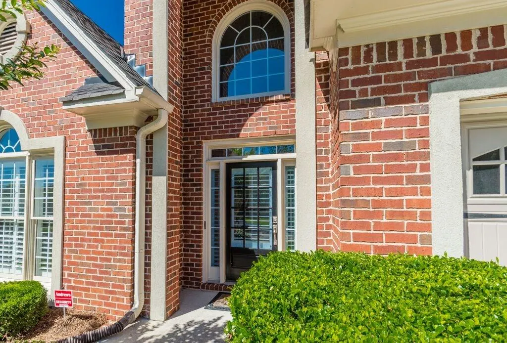 2727 Vinings Oak Drive Se, Atlanta, Georgia 30339, 4 Bedrooms Bedrooms, ,3 BathroomsBathrooms,Residential,Sold,2727 Vinings Oak Drive Se,5709869