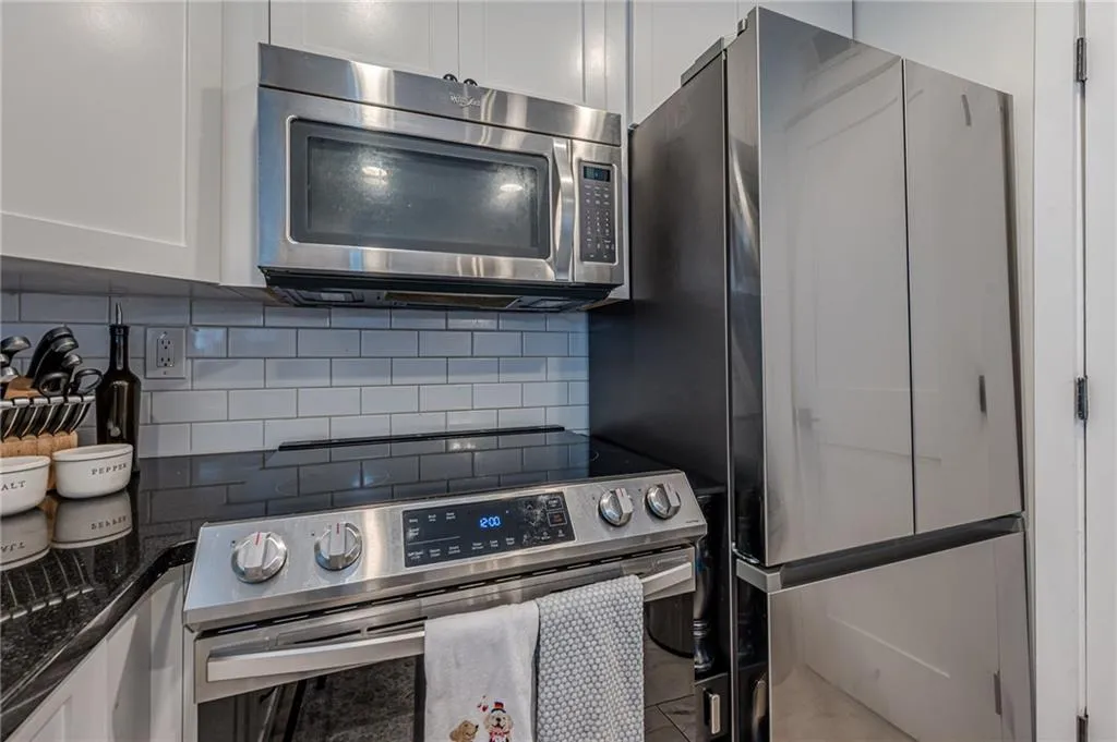136 Peachtree Memorial Drive Nw Unit Ri1, Atlanta, Georgia 30309, 2 Bedrooms Bedrooms, ,1 BathroomBathrooms,Residential,For Sale,136 Peachtree Memorial Drive Nw Unit Ri1,7660667 136 Peachtree Memorial Drive Nw Unit Ri1, Atlanta, Georgia 30309, 2 Bedrooms Bedrooms, ,1 BathroomBathrooms,Residential,For Sale,136 Peachtree Memorial Drive Nw Unit Ri1,7660667