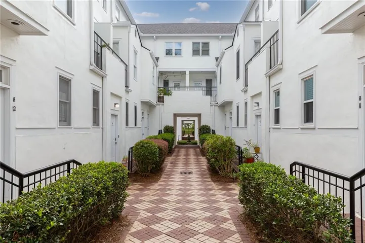 1170 N Highland Avenue Ne Unit B8, Atlanta, Georgia 30306
