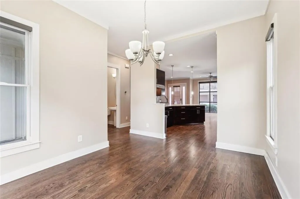 1199 Huff Road Unit 121, Atlanta, Georgia 30318, 3 Bedrooms Bedrooms, ,3 BathroomsBathrooms,Residential,For Sale,1199 Huff Road Unit 121,7541203