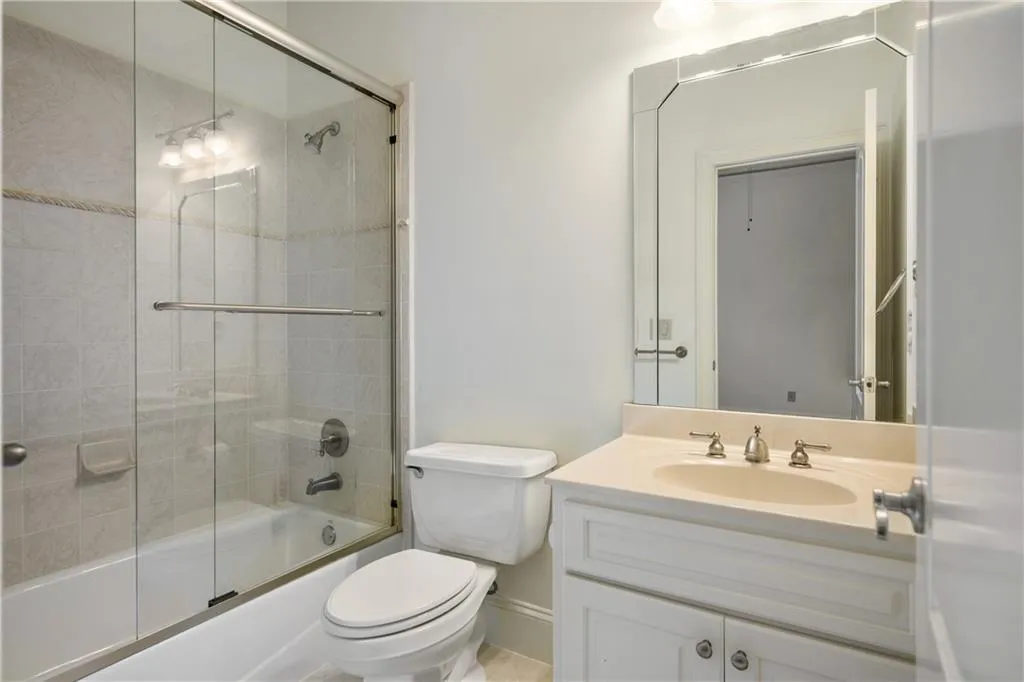 25 Brookside Walk, Atlanta, Georgia 30342, 6 Bedrooms Bedrooms, ,6 BathroomsBathrooms,Residential,Sold,25 Brookside Walk,6881513