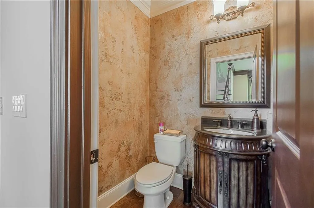 7963 Magnolia Square, Sandy Springs, Georgia 30350, 3 Bedrooms Bedrooms, ,3 BathroomsBathrooms,Residential,Sold,7963 Magnolia Square,6032937