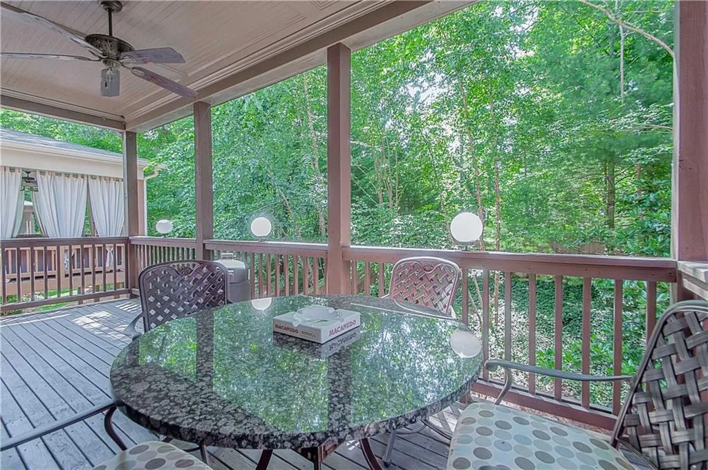 7963 Magnolia Square, Sandy Springs, Georgia 30350, 3 Bedrooms Bedrooms, ,3 BathroomsBathrooms,Residential,Sold,7963 Magnolia Square,6032937