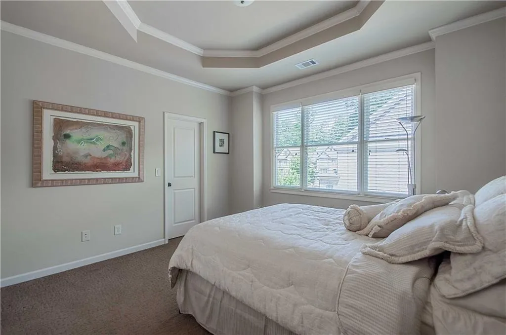 7963 Magnolia Square, Sandy Springs, Georgia 30350, 3 Bedrooms Bedrooms, ,3 BathroomsBathrooms,Residential,Sold,7963 Magnolia Square,6032937
