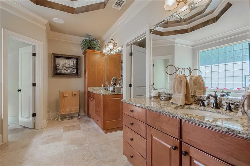 7963 Magnolia Square, Sandy Springs, Georgia 30350, 3 Bedrooms Bedrooms, ,3 BathroomsBathrooms,Residential,Sold,7963 Magnolia Square,6032937