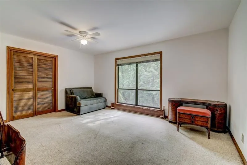 9480 Huntcliff Trace, Sandy Springs, Georgia 30350, 5 Bedrooms Bedrooms, ,4 BathroomsBathrooms,Residential,Sold,9480 Huntcliff Trace,6047683