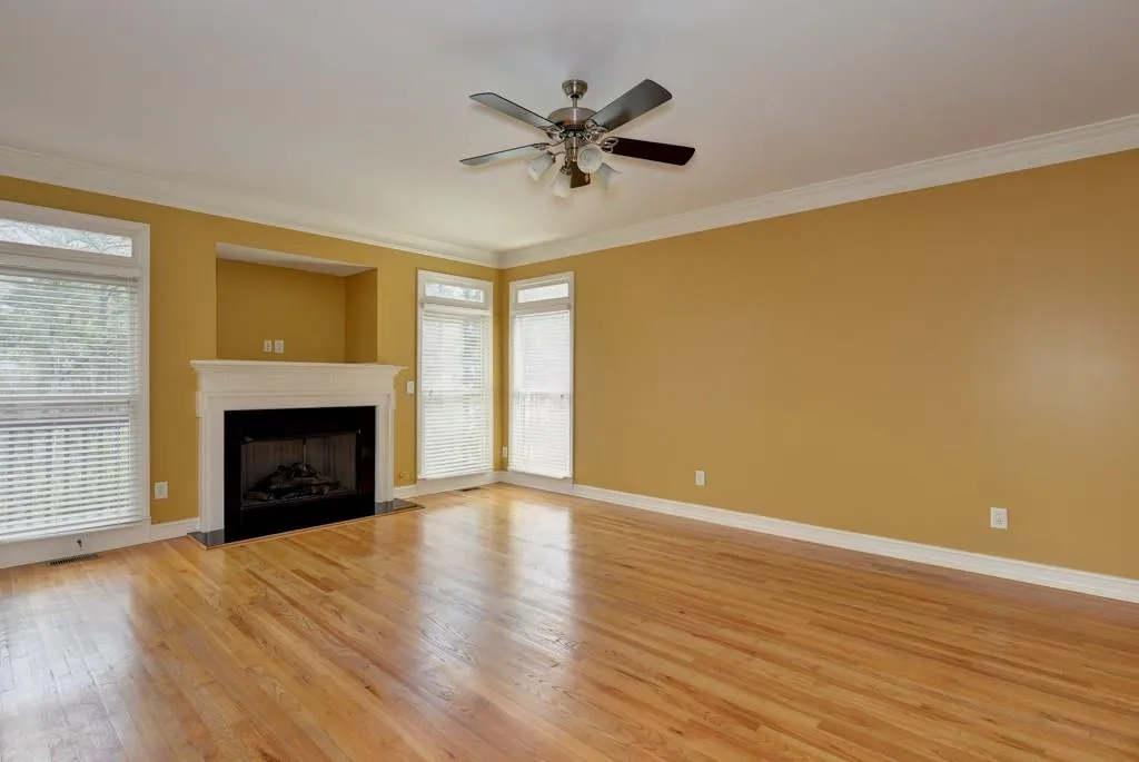 7325 Village Creek Trace, Sandy Springs, Georgia 30328, 4 Bedrooms Bedrooms, ,3 BathroomsBathrooms,Residential,Sold,7325 Village Creek Trace,5660874