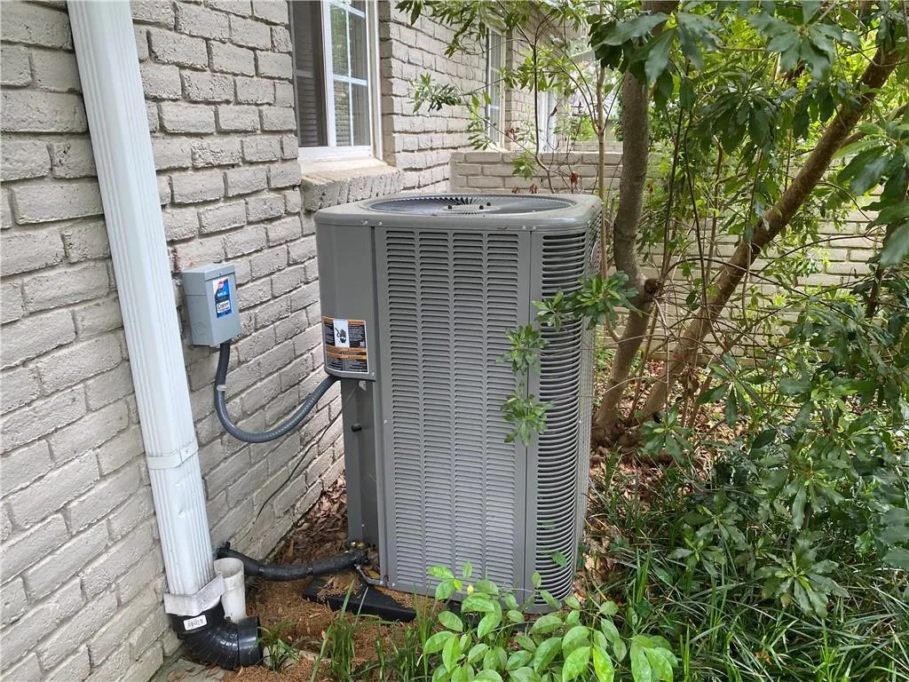 6940 Roswell Road Unit 3b, Sandy Springs, Georgia 30328, 1 Bedroom Bedrooms, ,1 BathroomBathrooms,Residential,Sold,6940 Roswell Road Unit 3b,7033268