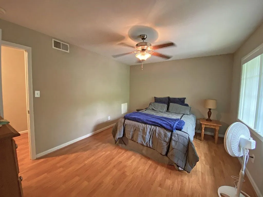 6940 Roswell Road Unit 3b, Sandy Springs, Georgia 30328, 1 Bedroom Bedrooms, ,1 BathroomBathrooms,Residential,Sold,6940 Roswell Road Unit 3b,7033268