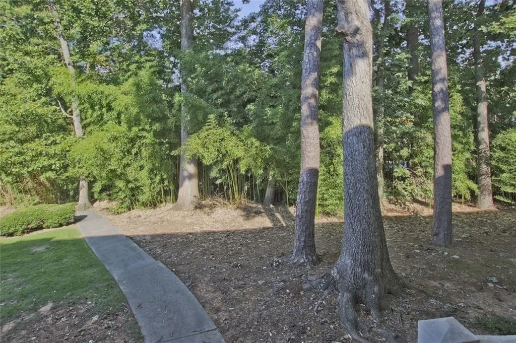 725 Dalrymple Road Unit 2d, Atlanta, Georgia 30328, 2 Bedrooms Bedrooms, ,2 BathroomsBathrooms,Residential,Sold,725 Dalrymple Road Unit 2d,7091326