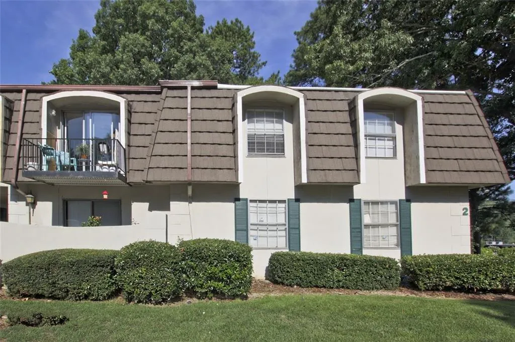 725 Dalrymple Road Unit 2d, Atlanta, Georgia 30328, 2 Bedrooms Bedrooms, ,2 BathroomsBathrooms,Residential,Sold,725 Dalrymple Road Unit 2d,7091326