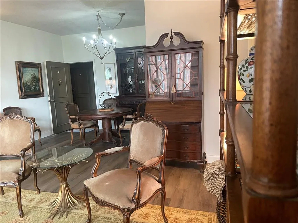 3060 Pharr Court North Nw Unit 417, Atlanta, Georgia 30305, 2 Bedrooms Bedrooms, ,1 BathroomBathrooms,Residential,For Sale,3060 Pharr Court North Nw Unit 417,7672793