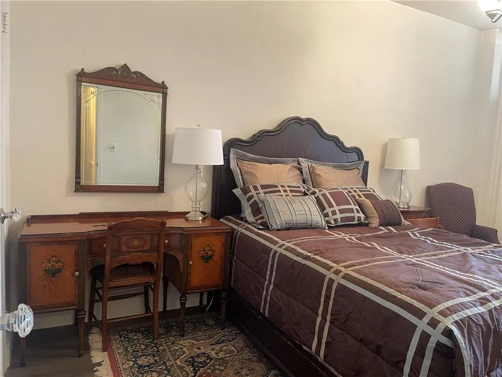 3060 Pharr Court North Nw Unit 417, Atlanta, Georgia 30305, 2 Bedrooms Bedrooms, ,1 BathroomBathrooms,Residential,For Sale,3060 Pharr Court North Nw Unit 417,7672793