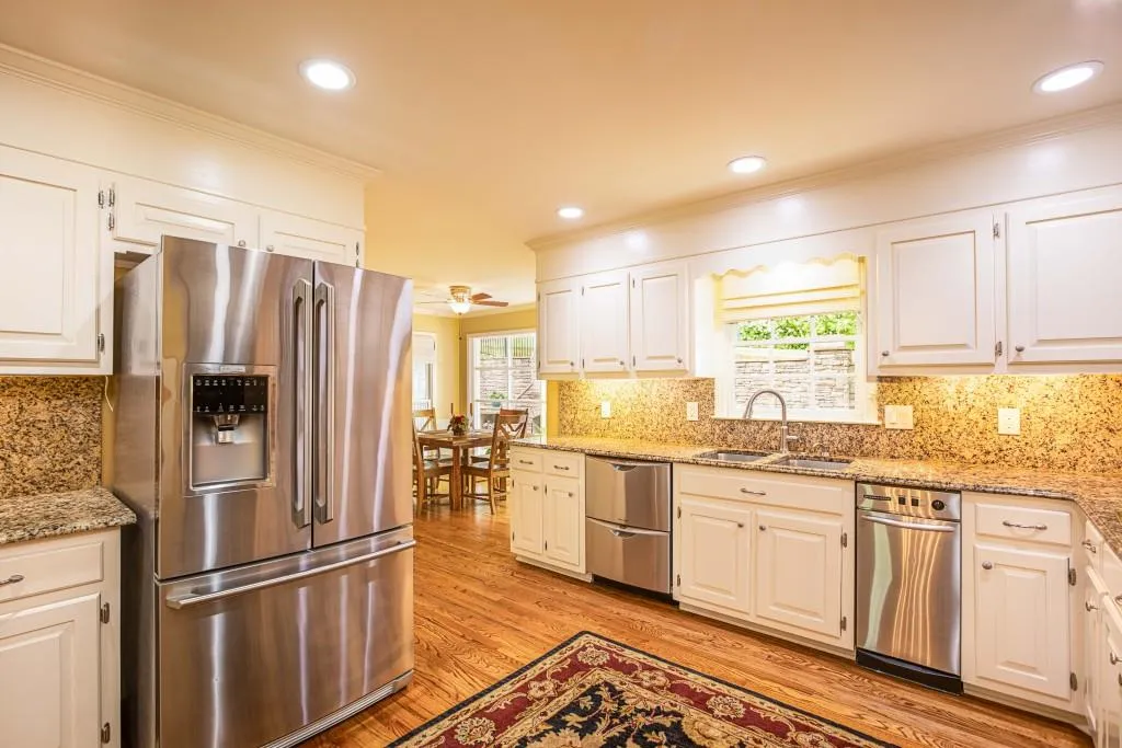 115 Blenheim Place, Atlanta, Georgia 30350, 4 Bedrooms Bedrooms, ,3 BathroomsBathrooms,Residential,Sold,115 Blenheim Place,6002043