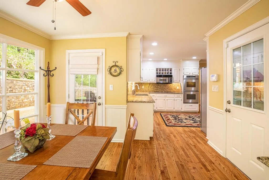 115 Blenheim Place, Atlanta, Georgia 30350, 4 Bedrooms Bedrooms, ,3 BathroomsBathrooms,Residential,Sold,115 Blenheim Place,6002043