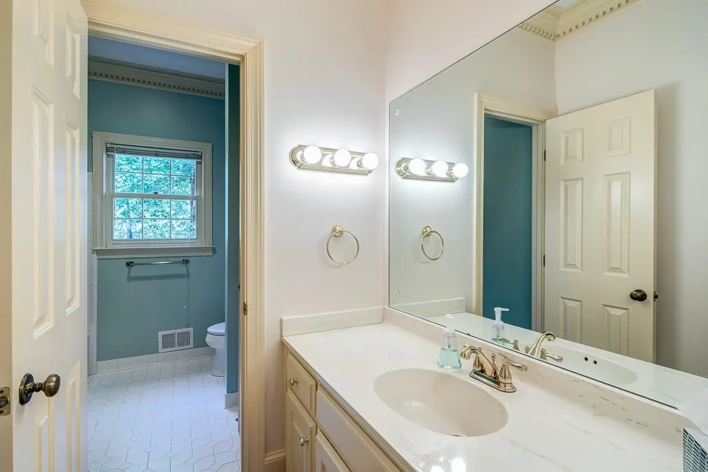 675 Bittersweet Trail, Sandy Springs, Georgia 30350, 6 Bedrooms Bedrooms, ,5 BathroomsBathrooms,Residential,Sold,675 Bittersweet Trail,5968123