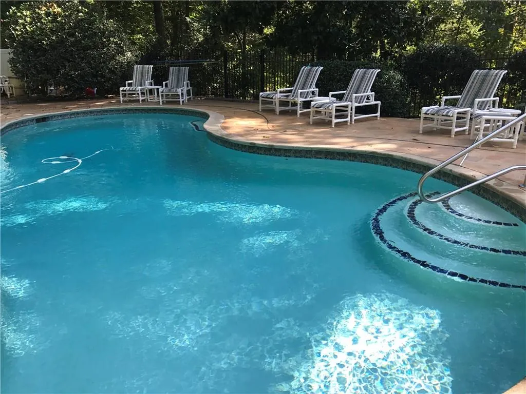 675 Bittersweet Trail, Sandy Springs, Georgia 30350, 6 Bedrooms Bedrooms, ,5 BathroomsBathrooms,Residential,Sold,675 Bittersweet Trail,5968123