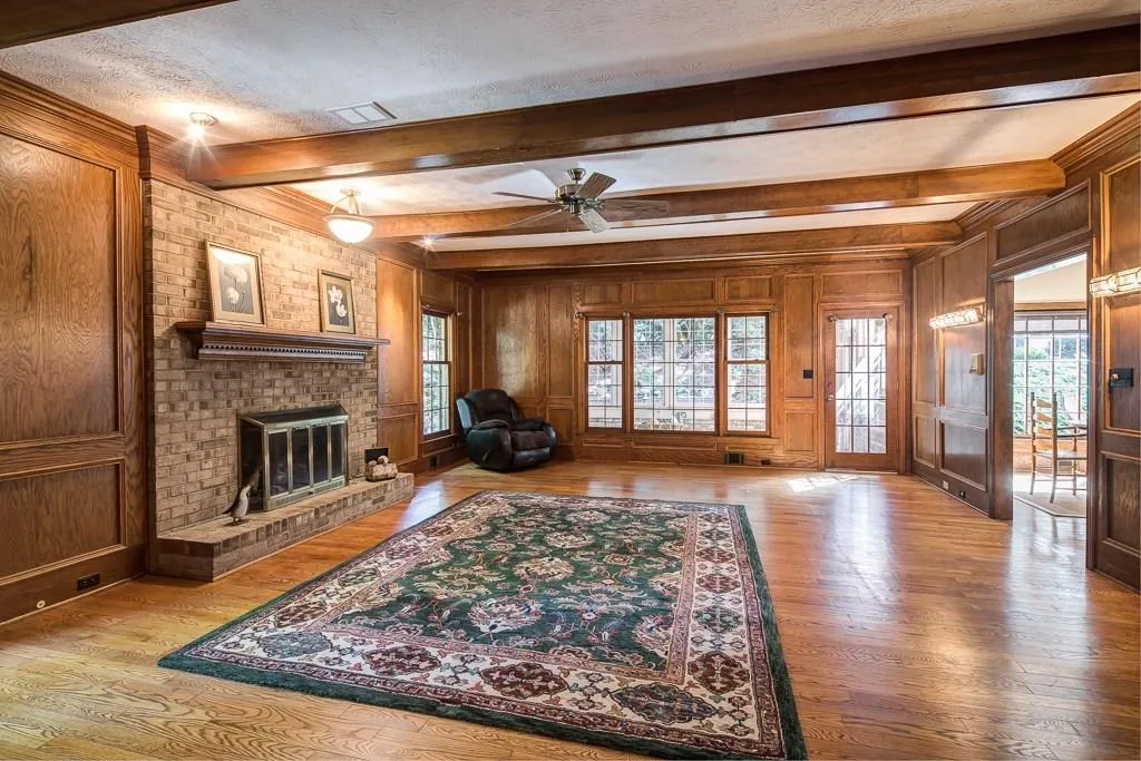 675 Bittersweet Trail, Sandy Springs, Georgia 30350, 6 Bedrooms Bedrooms, ,5 BathroomsBathrooms,Residential,Sold,675 Bittersweet Trail,5968123