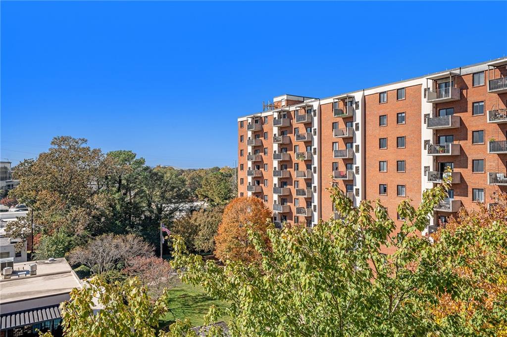 300 Johnson Ferry Road NE Unit A708, Sandy Springs, Georgia 30328, 2 Bedrooms Bedrooms, ,2 BathroomsBathrooms,Residential,Sold,300 Johnson Ferry Road NE Unit A708,7234592