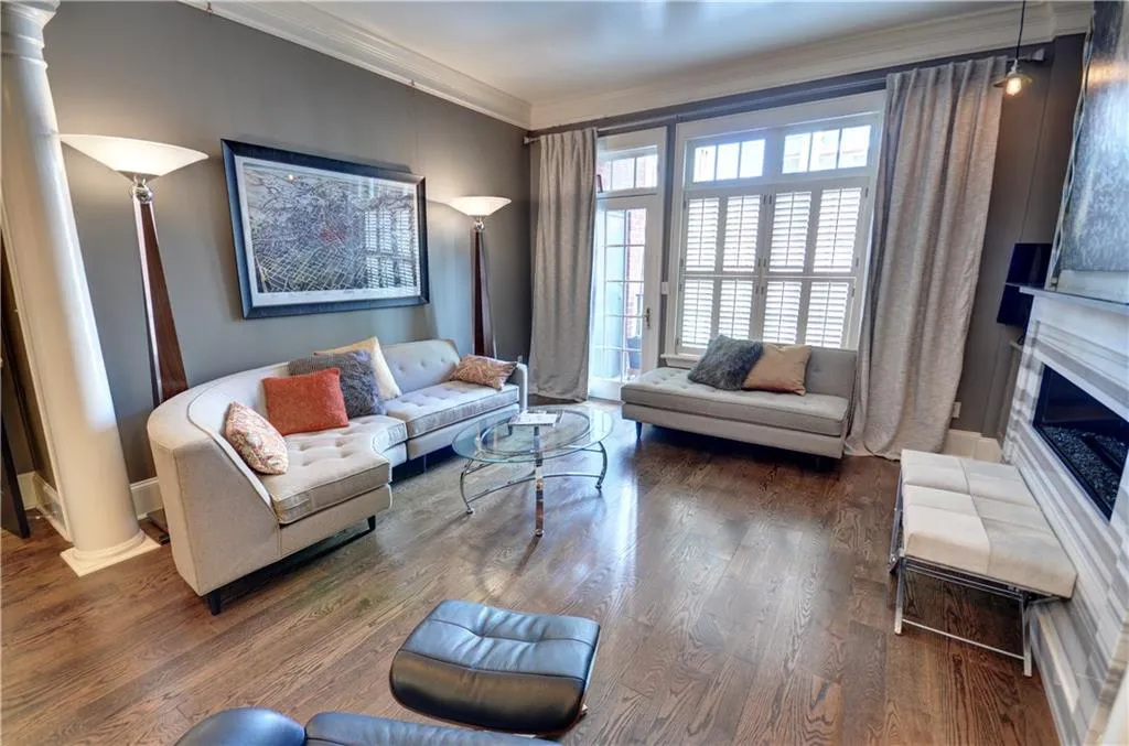 77 Peachtree Place Ne Unit 319, Atlanta, Georgia 30309, 2 Bedrooms Bedrooms, ,2 BathroomsBathrooms,Residential,Sold,77 Peachtree Place Ne Unit 319,5857347